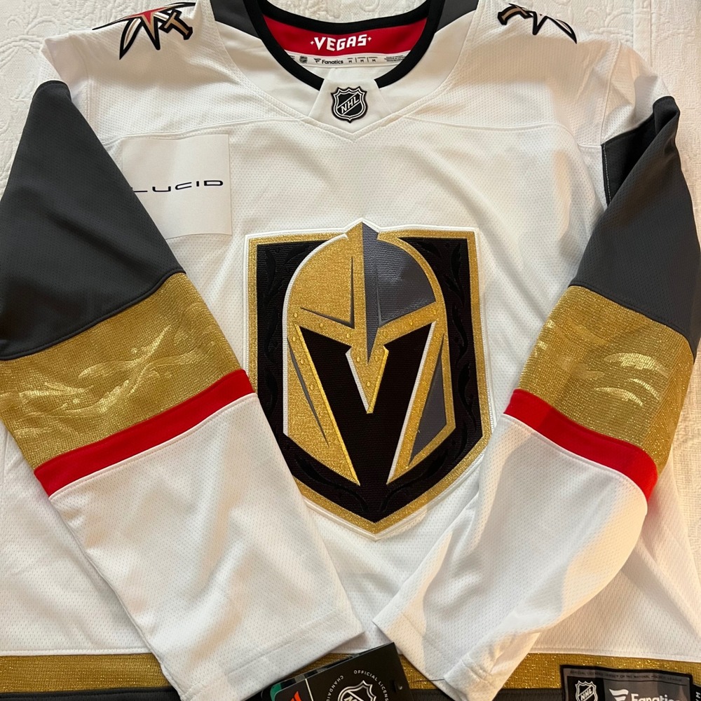 Fanatics NWT Vegas Golden Knights NHL Breakaway Away Jersey White Gold. Medium - Picture 5 of 14
